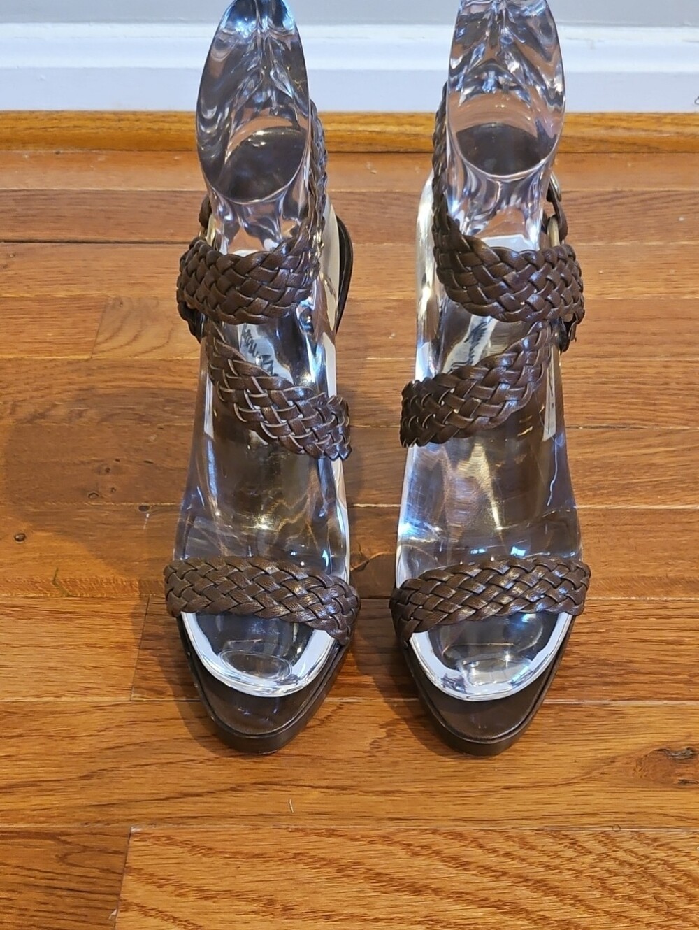 Sz 36 Brian Atwood Woven Strappy Brown Women's Sandals